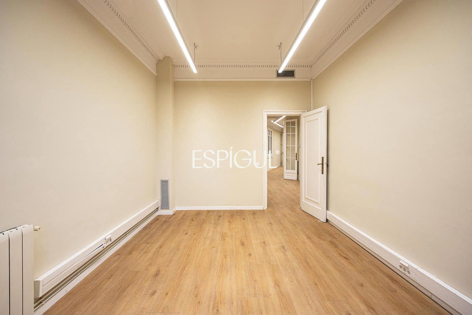 Toimisto vuokrattavana paikassa Barcelona kaupunki - 6 900 € (Ref: 10165863)