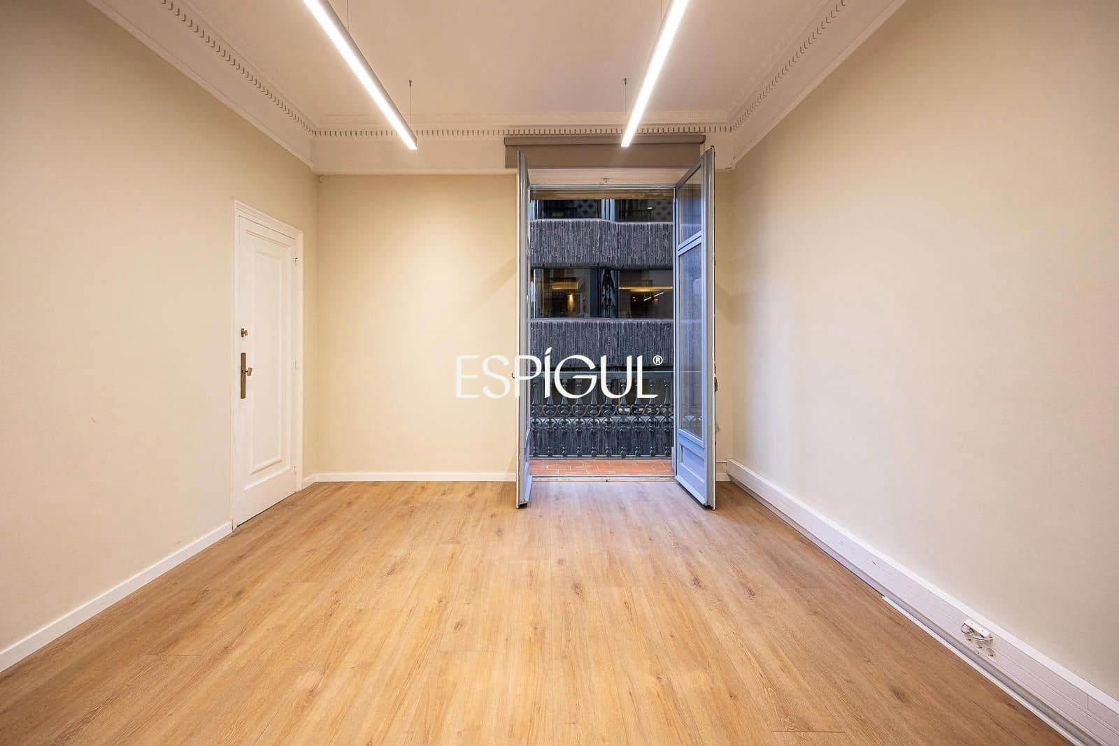 Toimisto vuokrattavana paikassa Barcelona kaupunki - 6 900 € (Ref: 10165863)