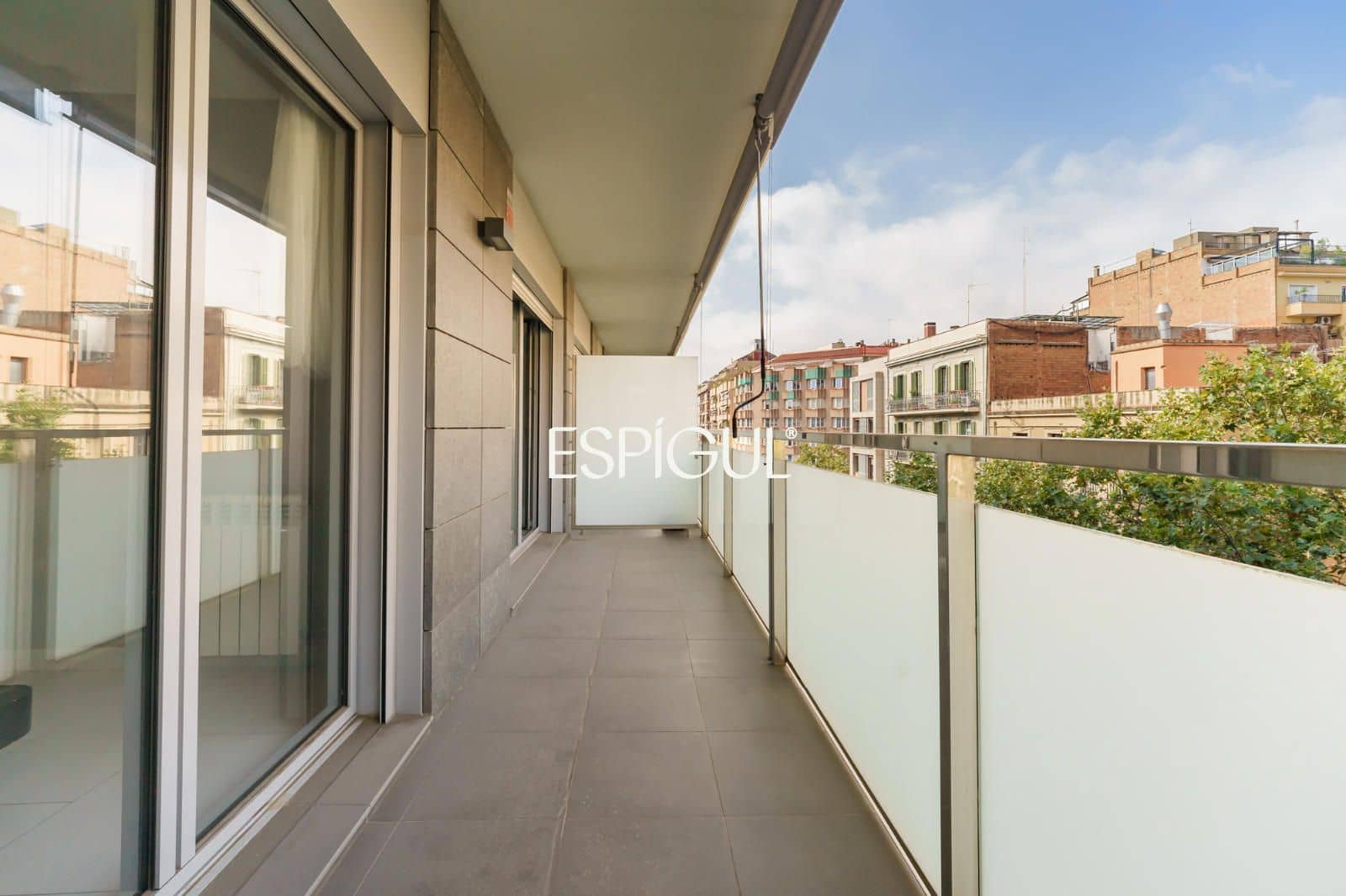 4 slaapkamer Flat te koop in Barcelona stad met garage - € 1.590.000 (Ref: 10170293)