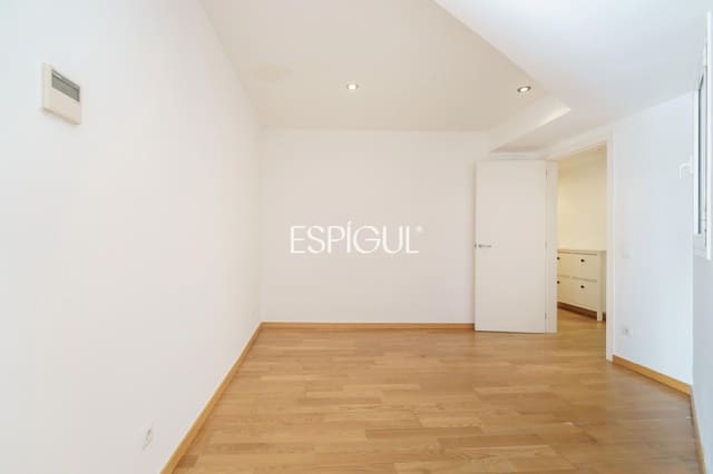 2 sovrum Lägenhet till salu i L'Antiga Esquerra de L'Eixample, Barcelona stad - 595 000 € (Ref: 10181017)