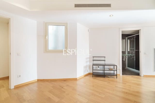 2 sovrum Lägenhet till salu i L'Antiga Esquerra de L'Eixample, Barcelona stad - 595 000 € (Ref: 10181017)