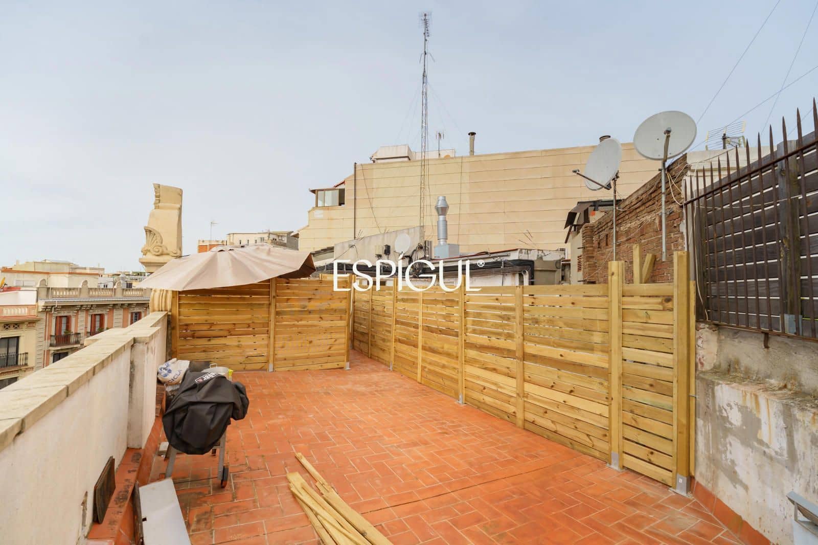 2 sovrum Lägenhet till salu i Barcelona stad - 595 000 € (Ref: 10181017)