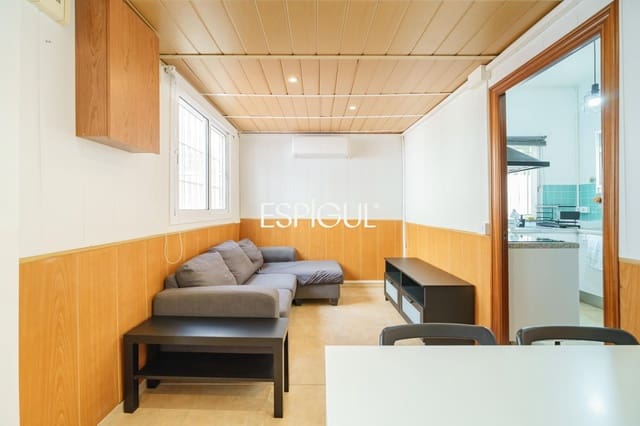 3 sypialnia Dom na sprzedaż w Sants-Montjuïc, Miasto Barcelona - 270 000 € (Ref: 10181740)