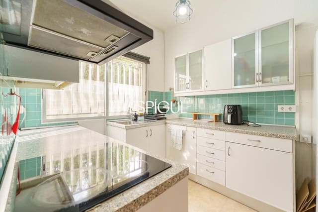3 sypialnia Dom na sprzedaż w Sants-Montjuïc, Miasto Barcelona - 270 000 € (Ref: 10181740)