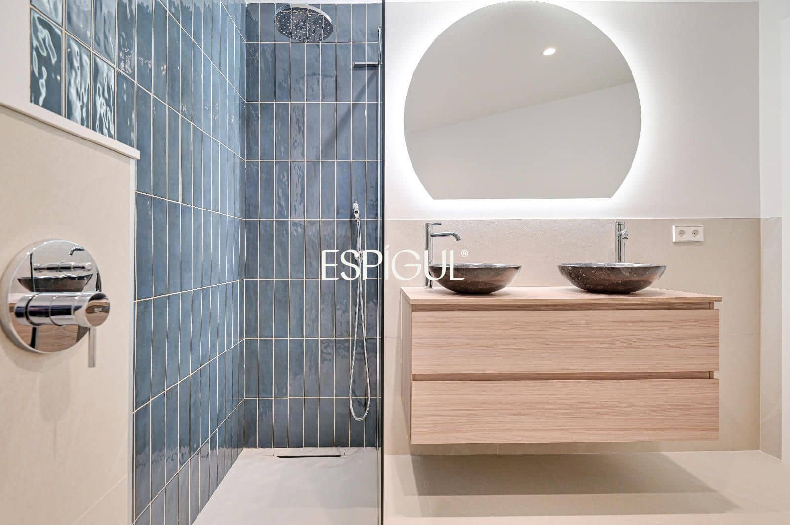 3 soveværelse Lejlighed til salg i Barcelona by - € 729.000 (Ref: 10182153)