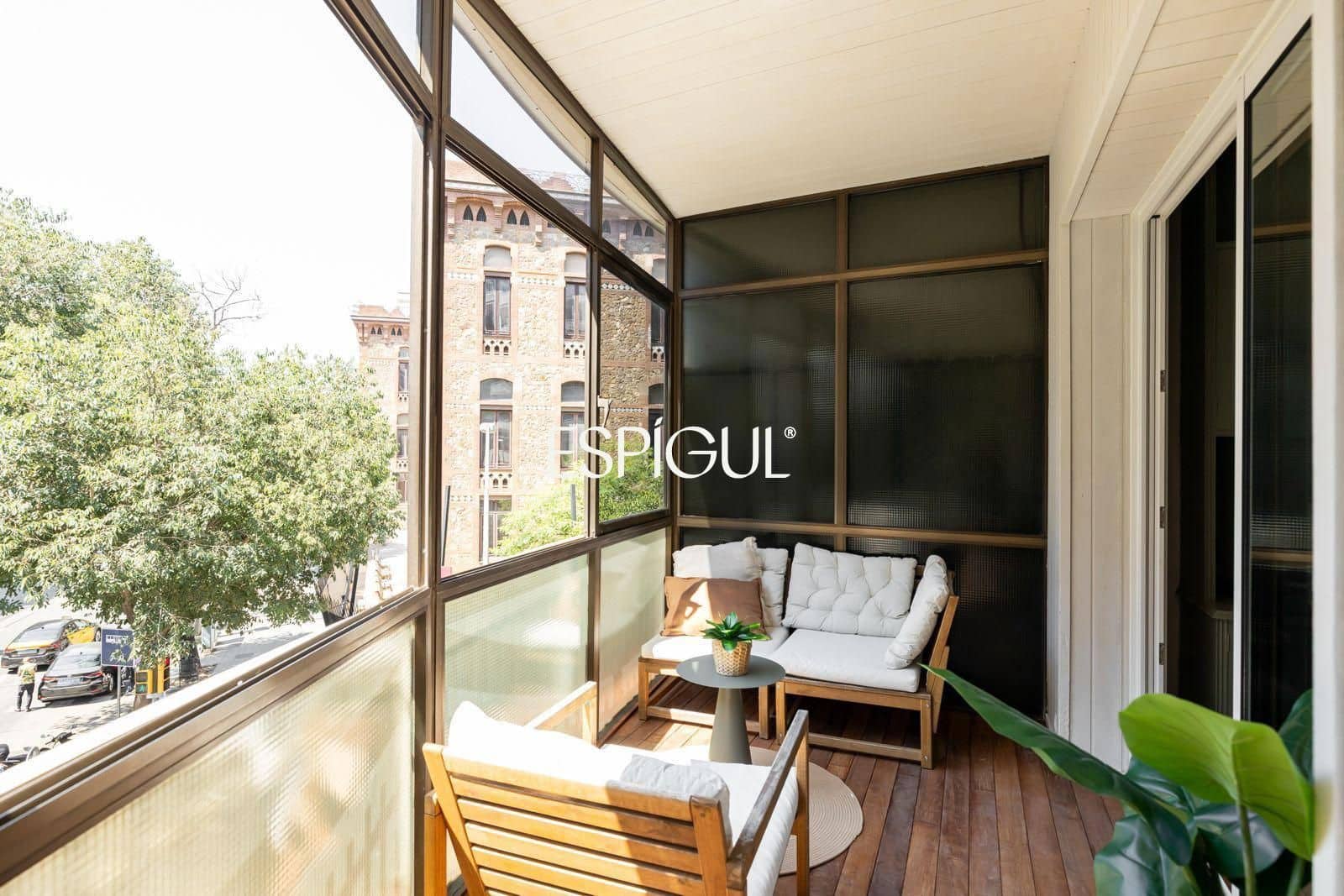 3 soveværelse Lejlighed til salg i Barcelona by - € 729.000 (Ref: 10182153)