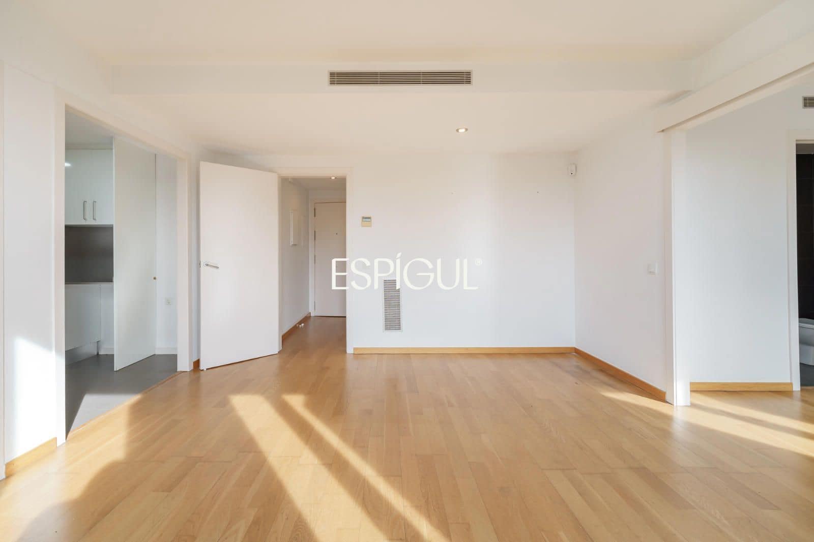 Piso de 2 habitaciones en Barcelona ciudad en venta - 695.000 € (Ref: 10182154)