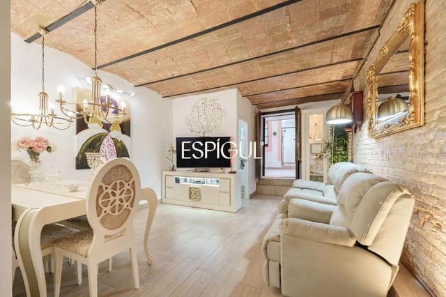 4 slaapkamer Flat te koop in El Poble Sec, Barcelona stad met garage - € 740.000 (Ref: 10185342)