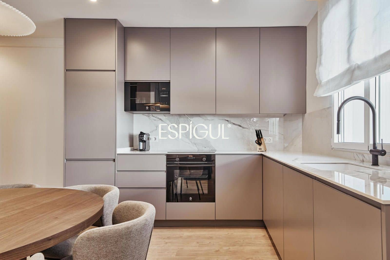 4 makuuhuone Asunto myytävänä paikassa Madrid kaupunki - 1 379 000 € (Ref: 10016153)