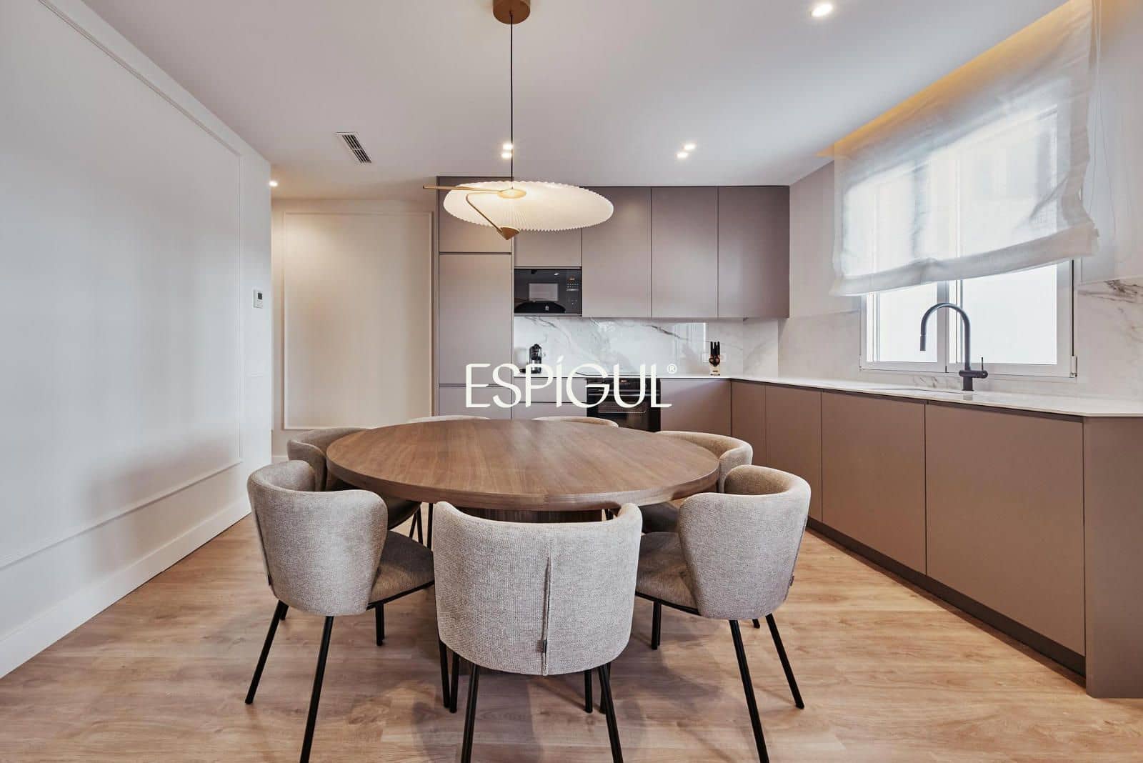 4 makuuhuone Asunto myytävänä paikassa Madrid kaupunki - 1 379 000 € (Ref: 10016153)