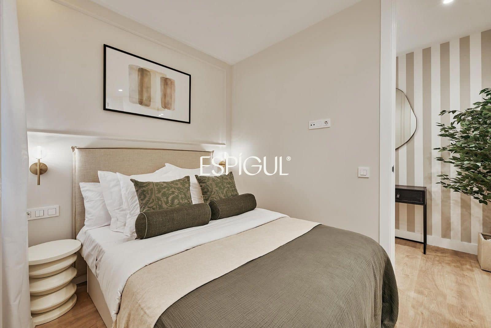 4 makuuhuone Asunto myytävänä paikassa Madrid kaupunki - 1 379 000 € (Ref: 10016153)