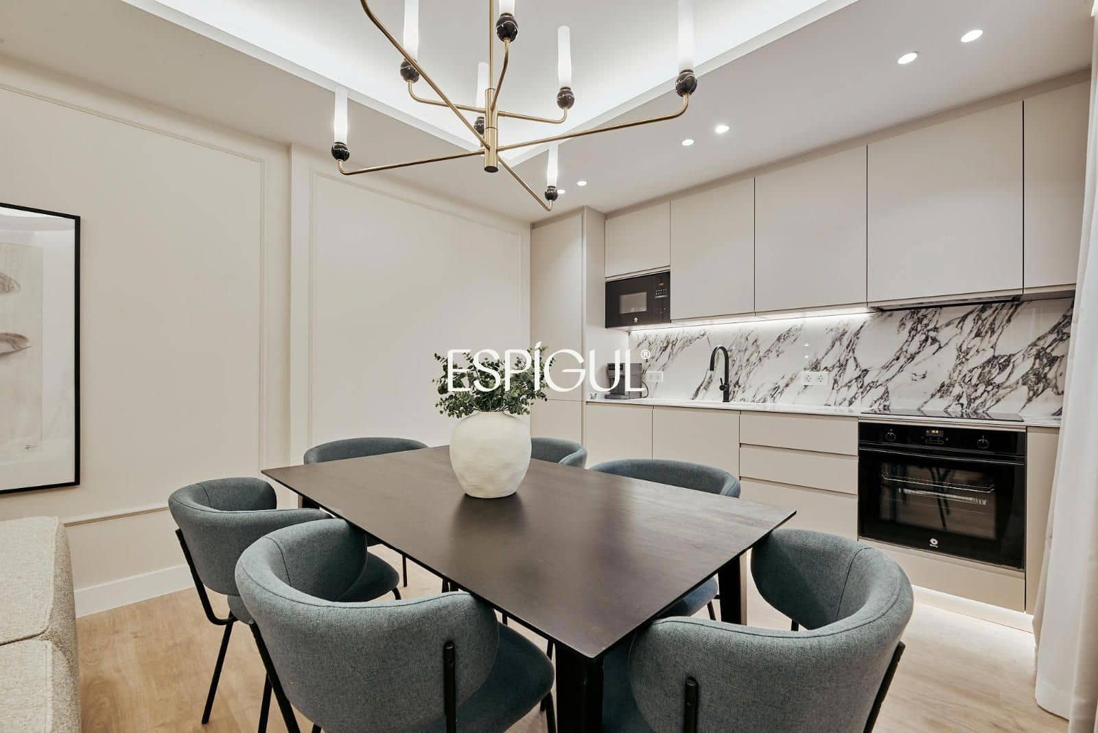 3 makuuhuone Asunto myytävänä paikassa Madrid kaupunki - 1 169 000 € (Ref: 10016154)