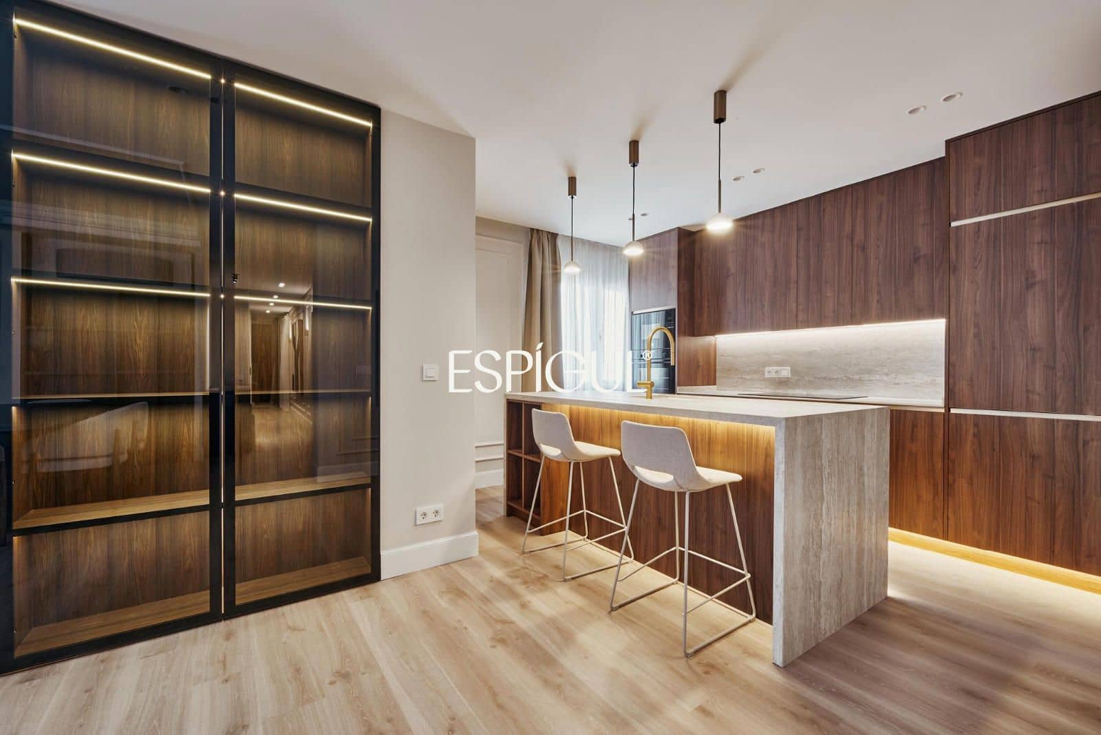 3 makuuhuone Asunto myytävänä paikassa Madrid kaupunki - 1 659 000 € (Ref: 10016156)
