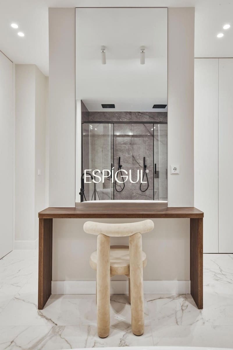Piso de 5 habitaciones en Madrid ciudad en venta - 3.409.000 € (Ref: 10016158)