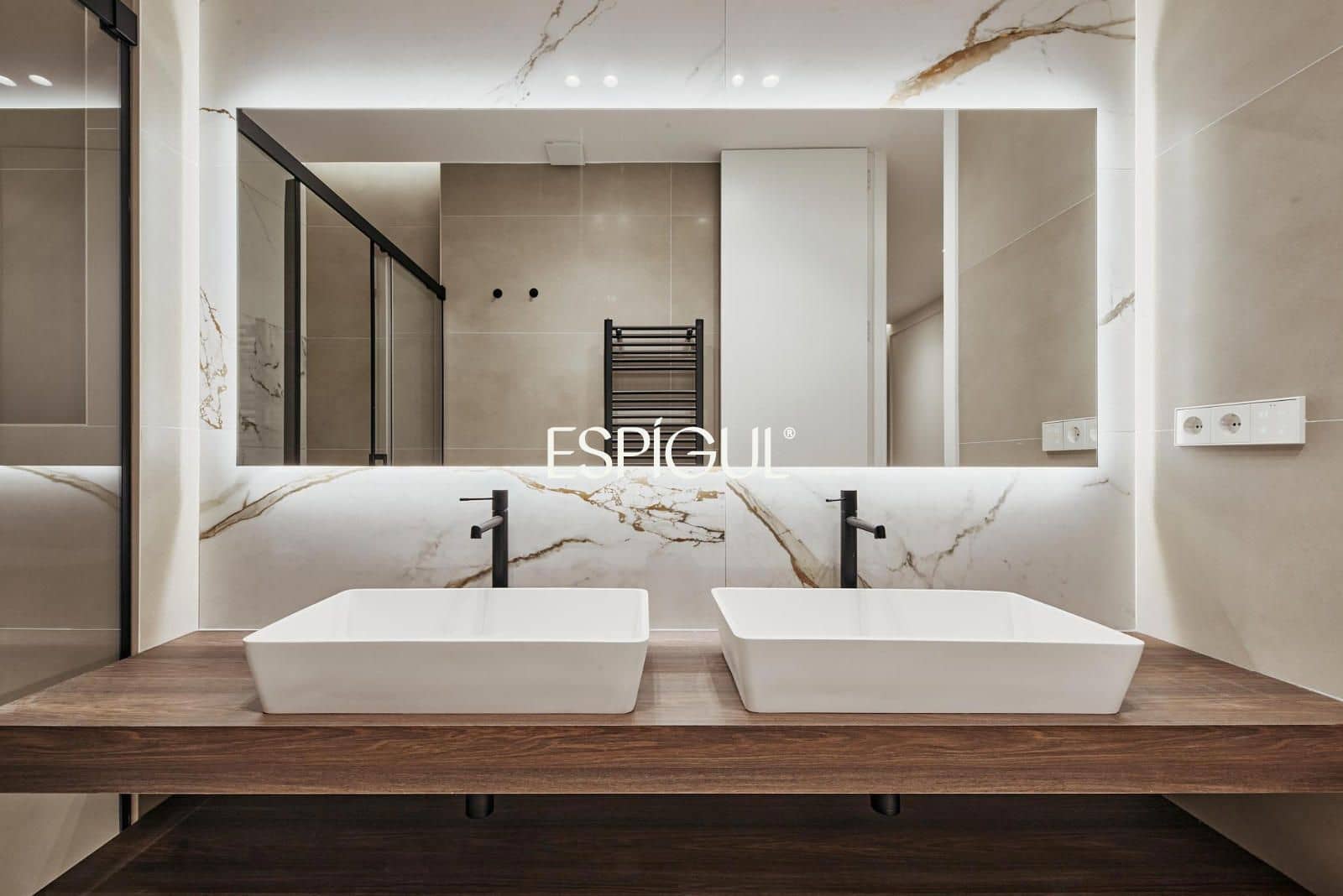 Piso de 5 habitaciones en Madrid ciudad en venta - 3.409.000 € (Ref: 10016158)