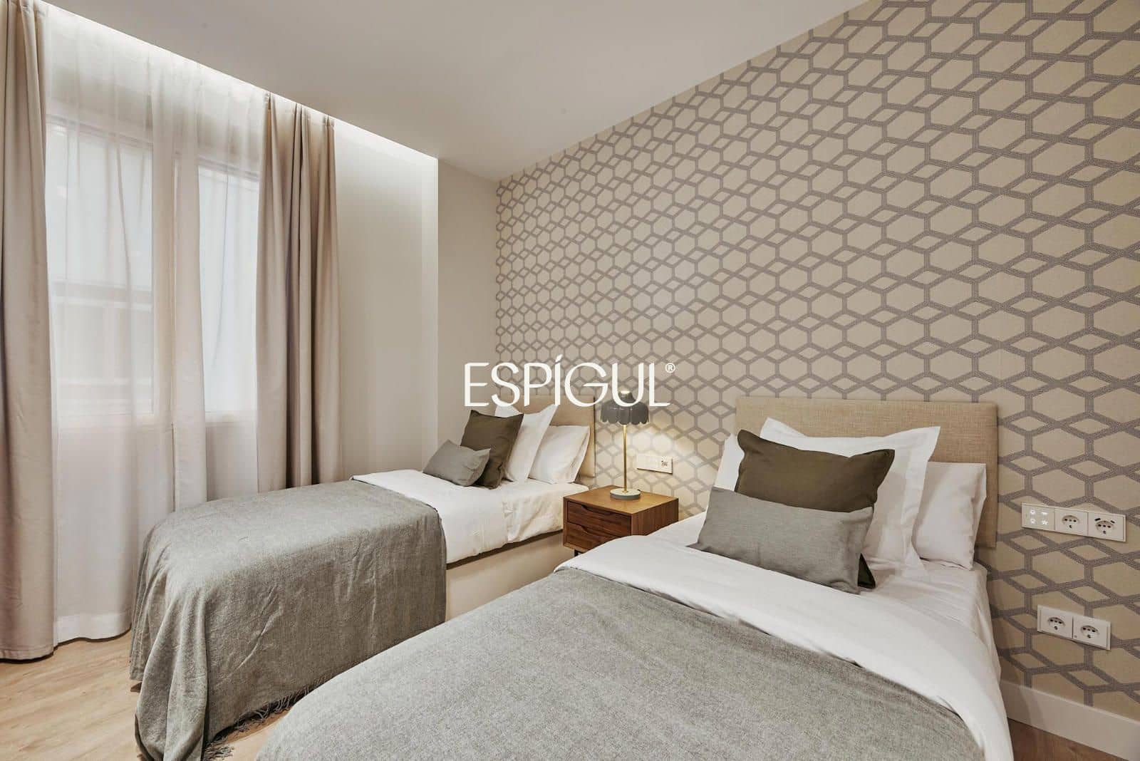 Piso de 5 habitaciones en Madrid ciudad en venta - 3.409.000 € (Ref: 10016158)