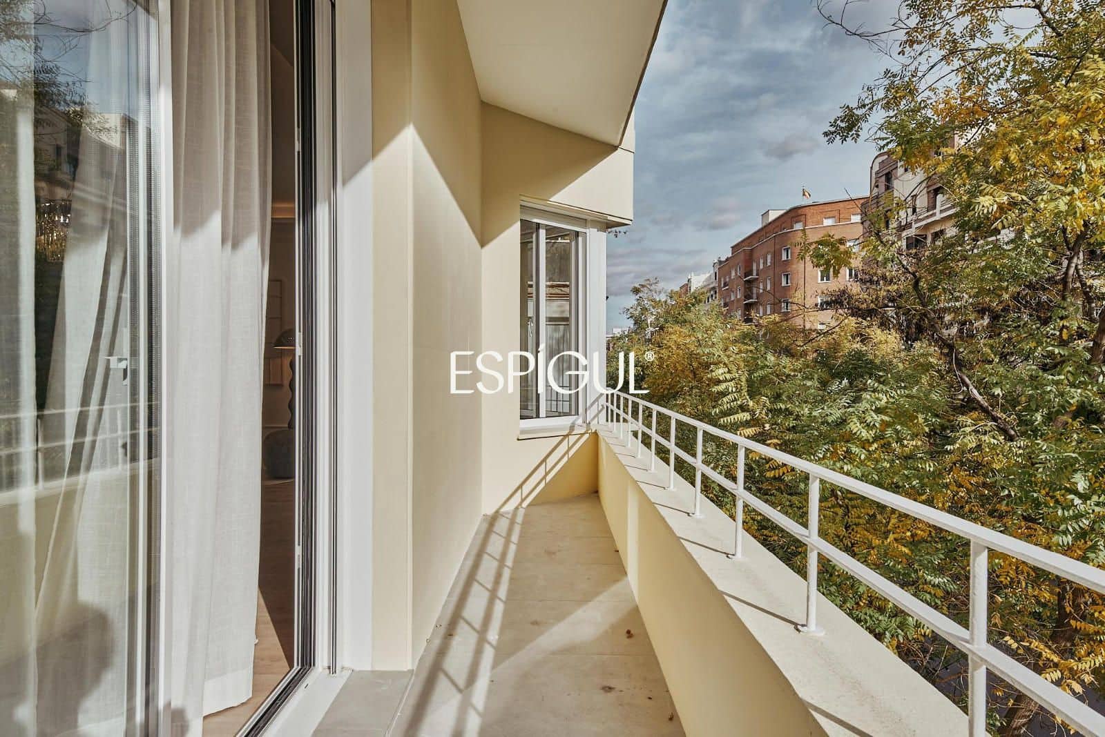 Piso de 5 habitaciones en Madrid ciudad en venta - 3.409.000 € (Ref: 10016158)