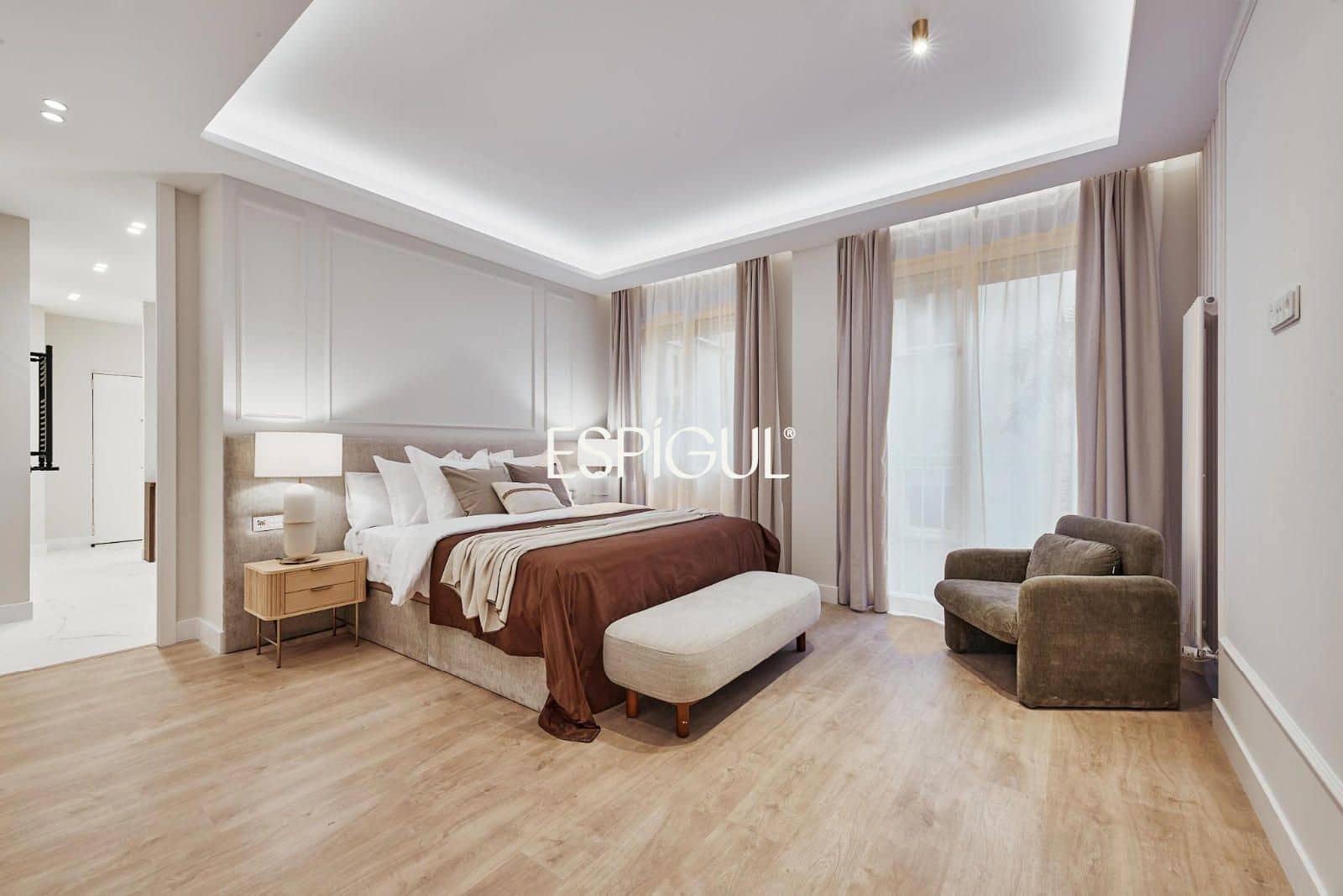 Piso de 5 habitaciones en Madrid ciudad en venta - 3.409.000 € (Ref: 10016158)