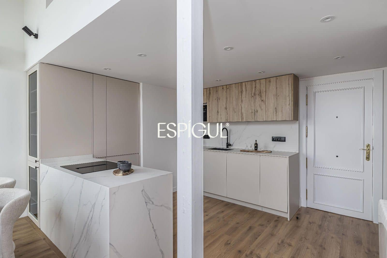 1 slaapkamer Flat te koop in Madrid stad - € 890.000 (Ref: 10016159)