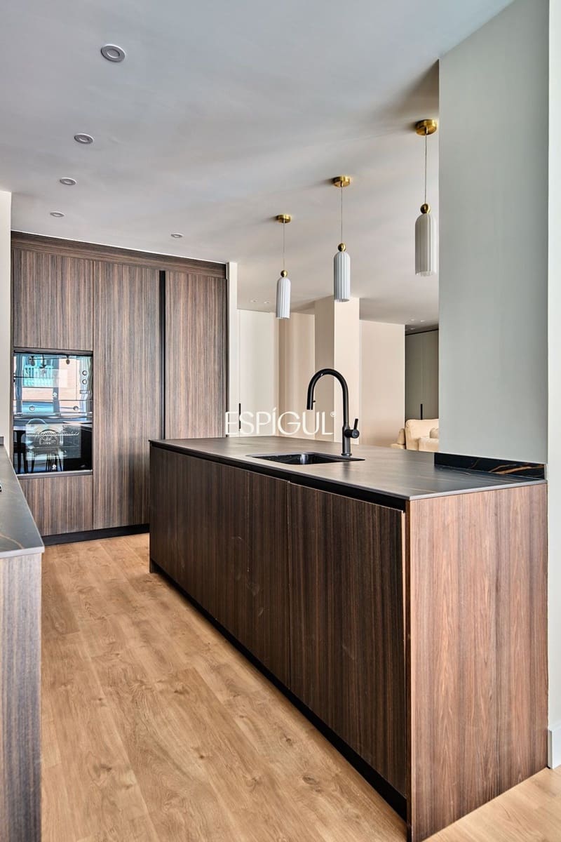 3 sypialnia Mieszkanie na sprzedaż w Miasto Madryt z garażem - 2 359 000 € (Ref: 10016160)