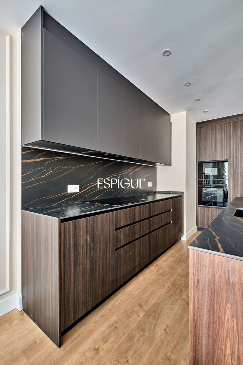 3 sypialnia Mieszkanie na sprzedaż w Miasto Madryt z garażem - 2 359 000 € (Ref: 10016160)