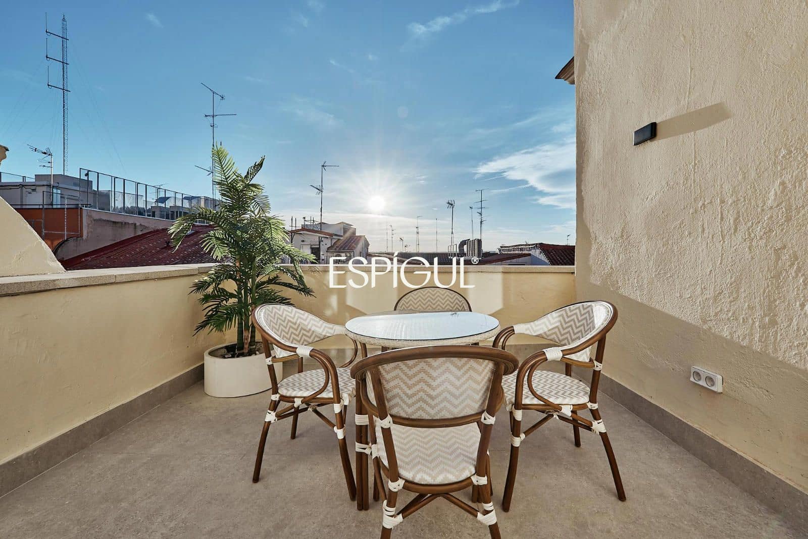 Ático de 4 habitaciones en Madrid ciudad en venta con piscina - 3.300.000 € (Ref: 10016161)