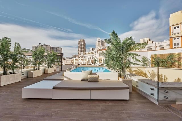 Ático de 4 habitaciones en Centro, Madrid ciudad en venta con piscina - 3.300.000 € (Ref: 10016161)