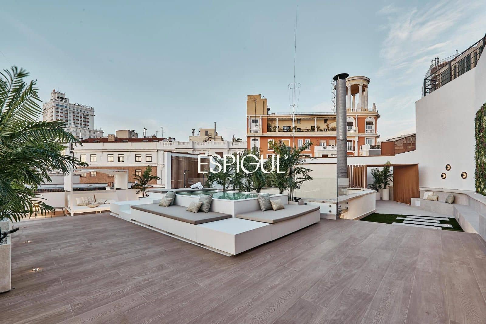 Ático de 4 habitaciones en Madrid ciudad en venta con piscina - 3.300.000 € (Ref: 10016161)