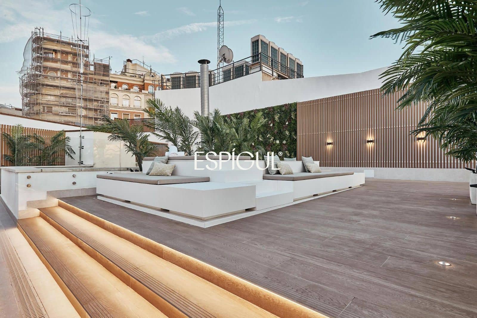 Ático de 4 habitaciones en Madrid ciudad en venta con piscina - 3.300.000 € (Ref: 10016161)