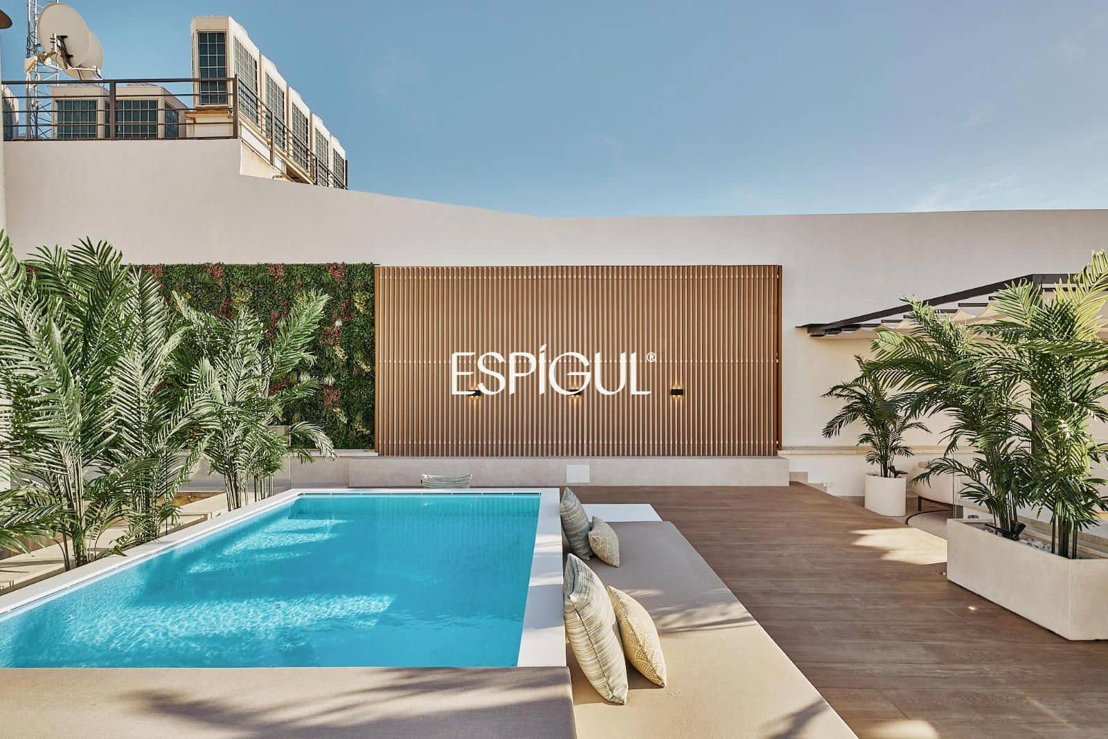 Ático de 4 habitaciones en Madrid ciudad en venta con piscina - 3.300.000 € (Ref: 10016161)
