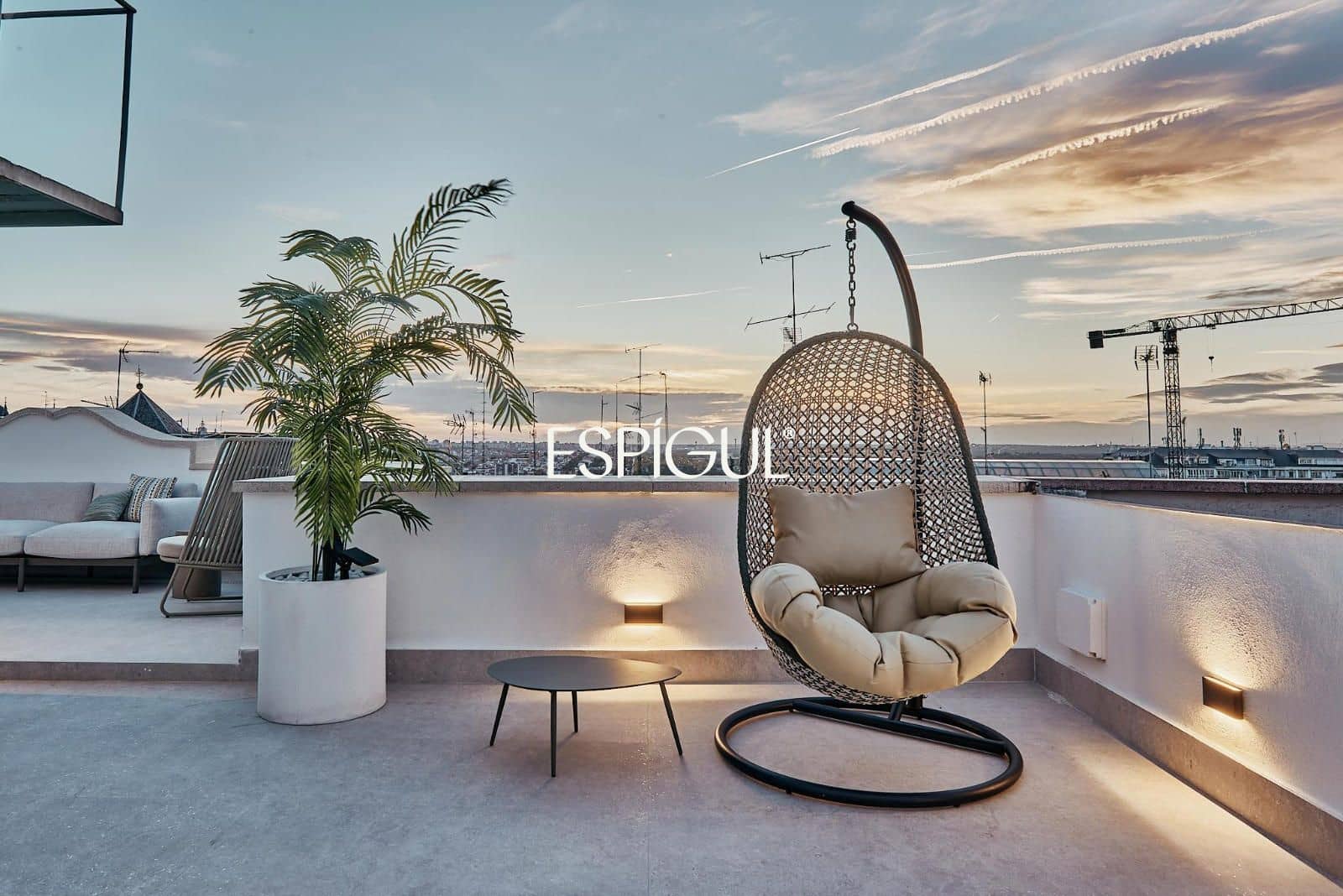 Ático de 4 habitaciones en Madrid ciudad en venta con piscina - 3.300.000 € (Ref: 10016161)