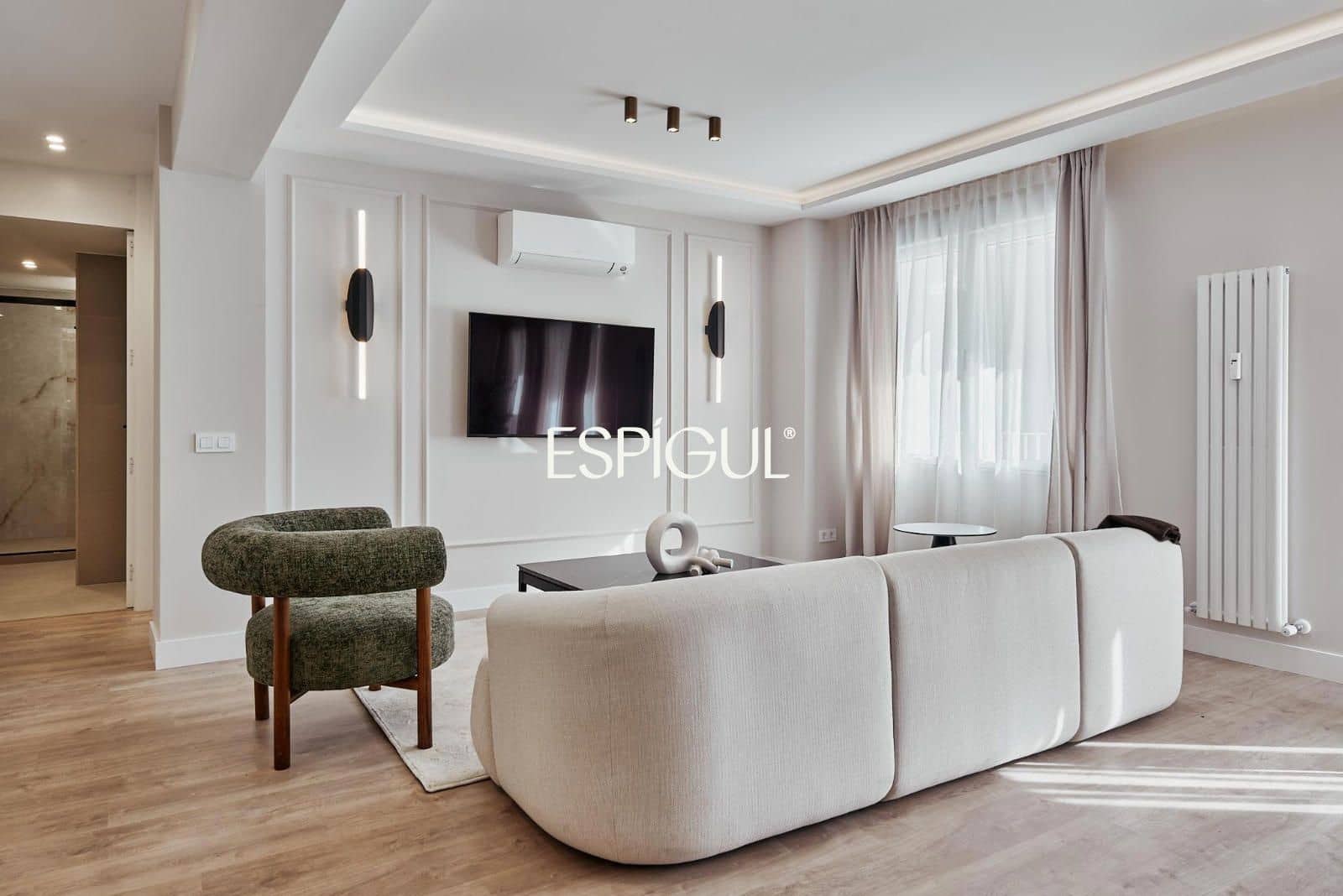 3 bedroom Flat for sale in Madrid city with garage - € 2,189,000 (Ref: 10016164)
