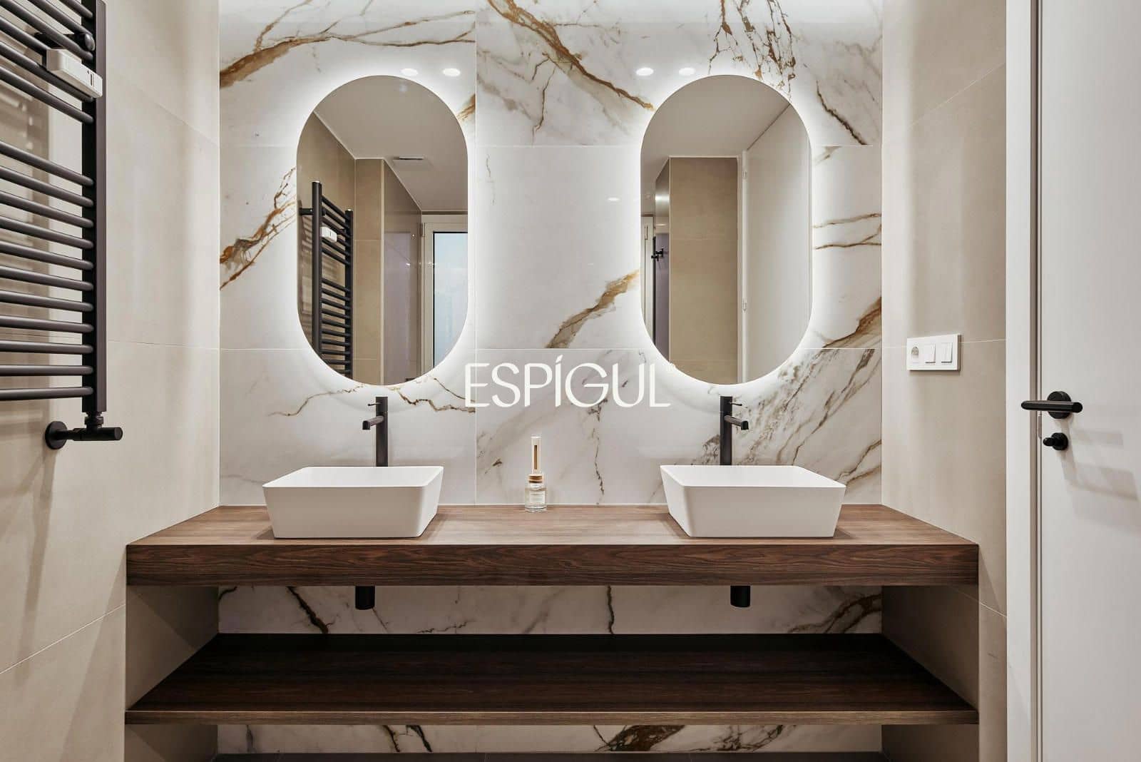 3 bedroom Flat for sale in Madrid city with garage - € 2,189,000 (Ref: 10016164)