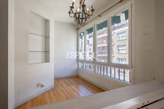 Piso de 4 habitaciones en Recoletos, Madrid ciudad en venta - 3.100.000 € (Ref: 10016165)