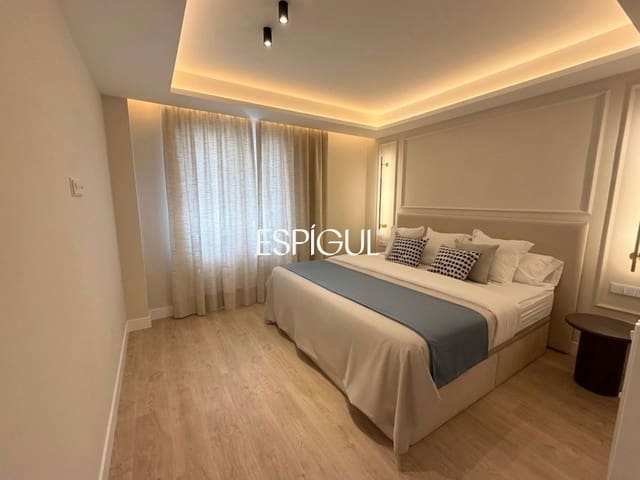 3 soveværelse Lejlighed til salg i Goya, Madrid by - € 2.289.000 (Ref: 10016167)