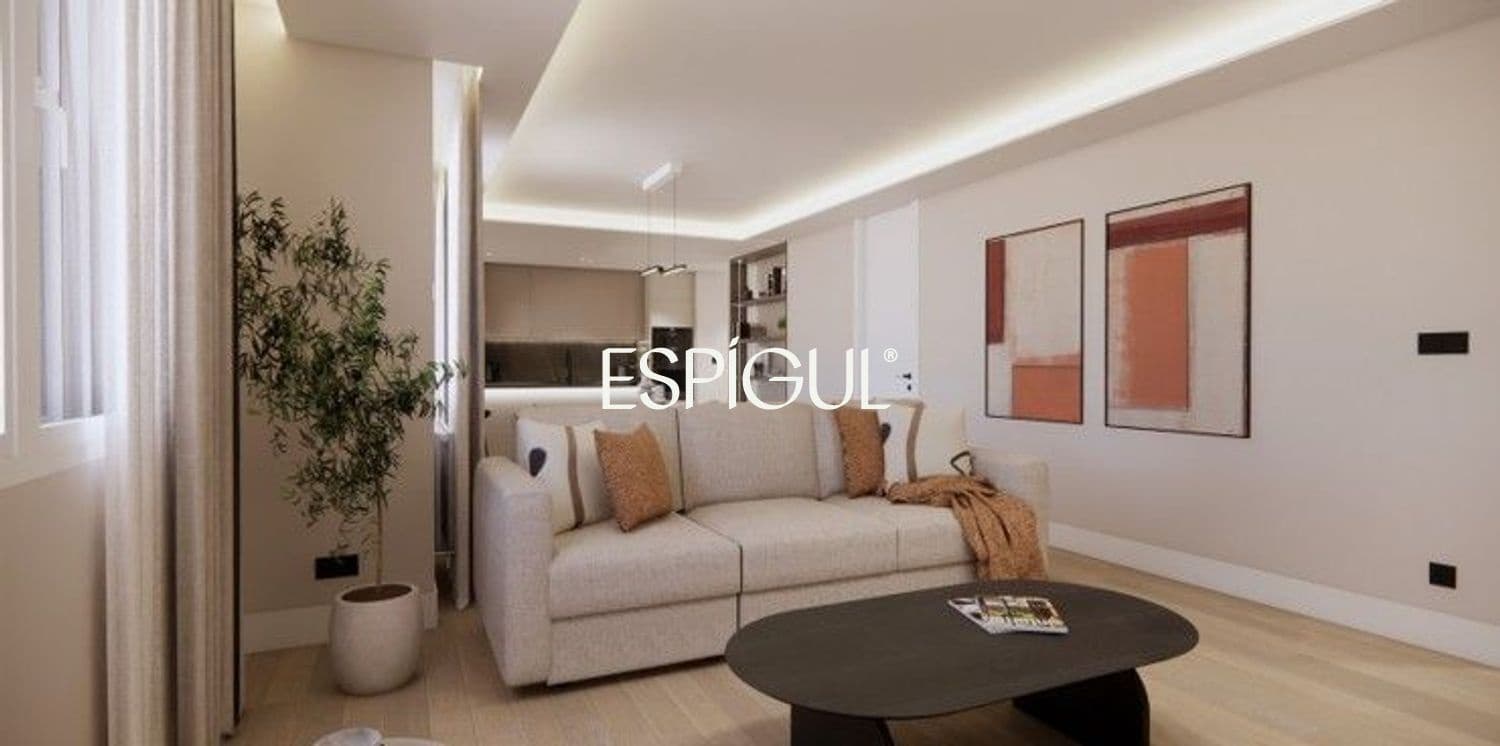 3 slaapkamer Flat te koop in Madrid stad - € 2.289.000 (Ref: 10016167)