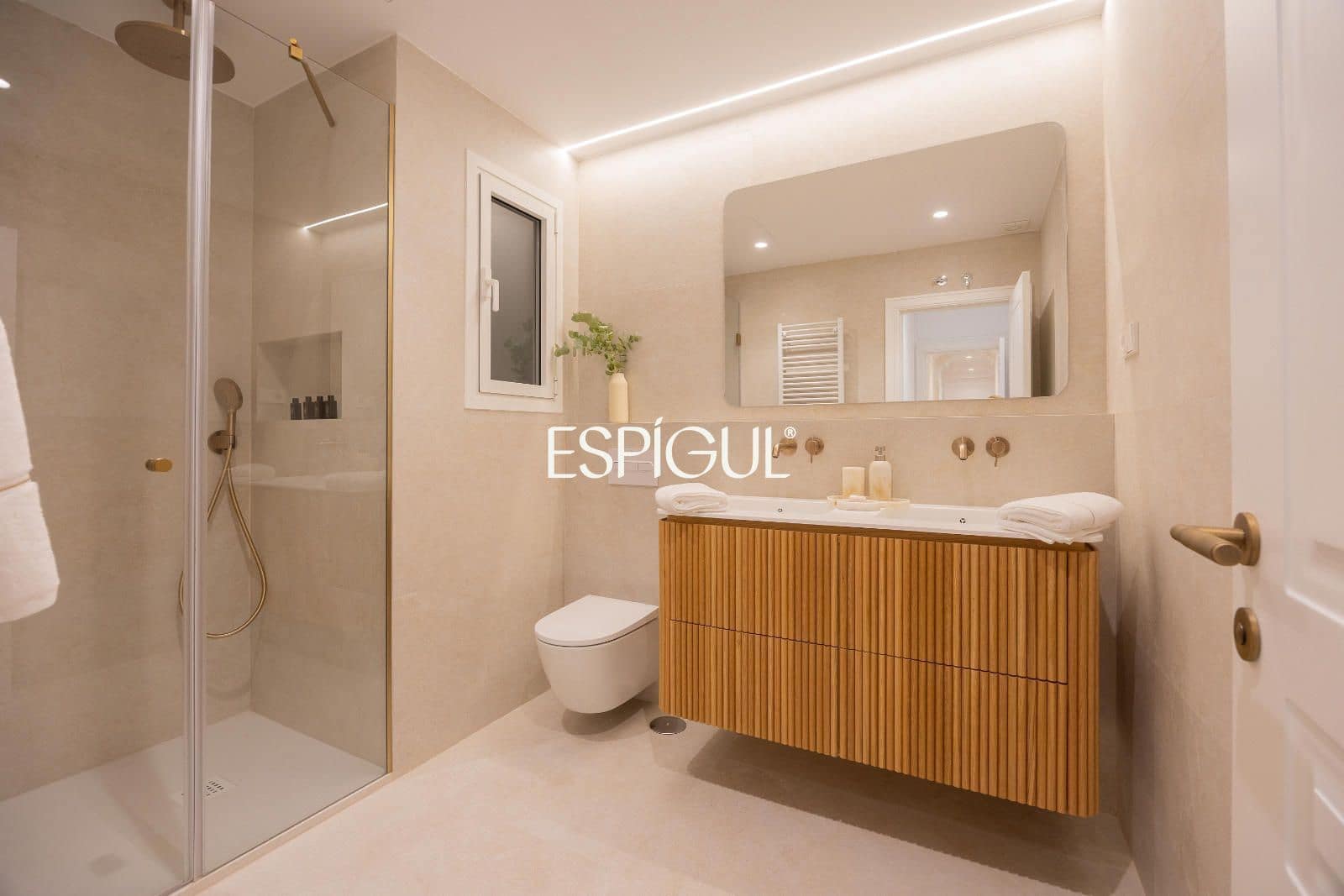 3 soverom Leilighet til salgs i Madrid by - € 2 820 000 (Ref: 10016168)