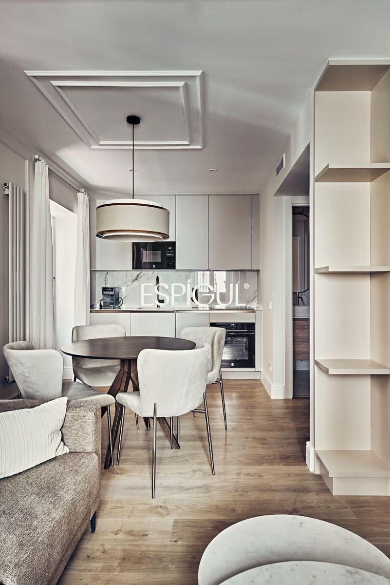 1 sypialnia Mieszkanie na sprzedaż w Miasto Madryt - 589 000 € (Ref: 10016173)