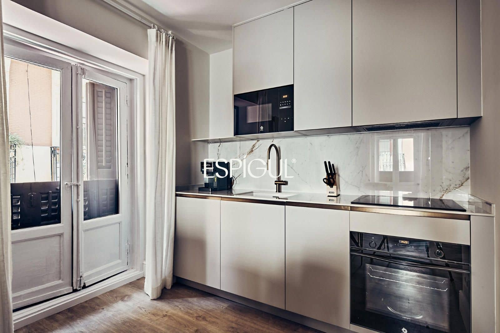 1 sypialnia Mieszkanie na sprzedaż w Miasto Madryt - 589 000 € (Ref: 10016173)