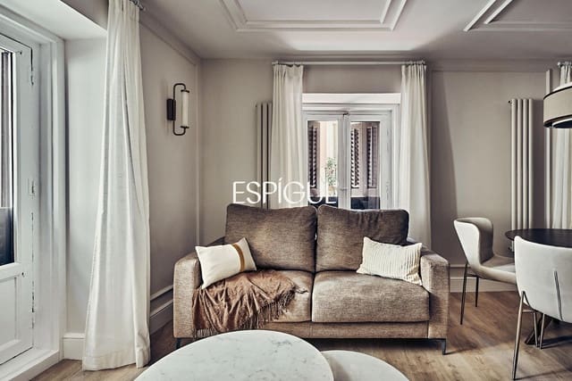 1 sypialnia Mieszkanie na sprzedaż w Sol, Miasto Madryt - 589 000 € (Ref: 10016173)