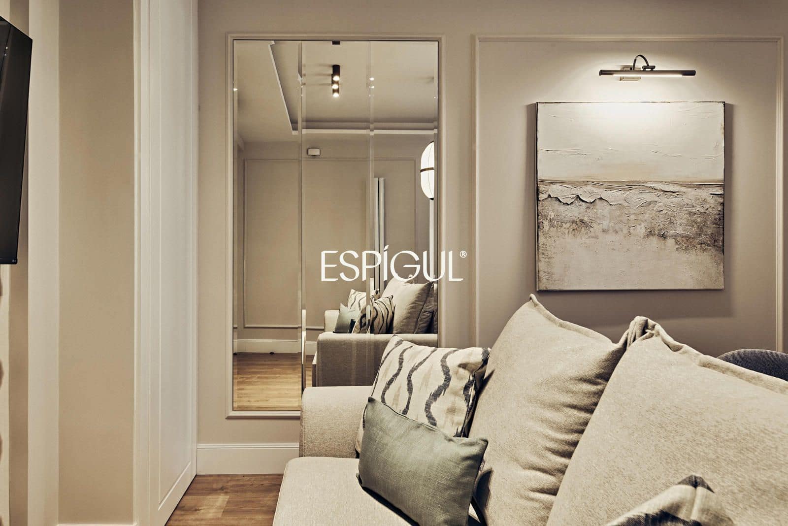 2 bedroom Flat for sale in Madrid city - € 929,000 (Ref: 10016177)