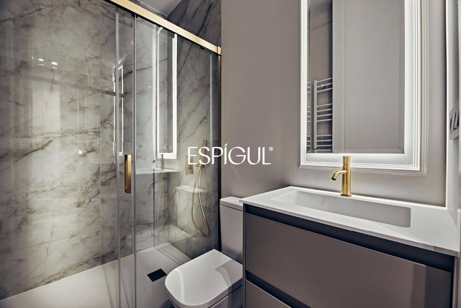 2 bedroom Flat for sale in Madrid city - € 929,000 (Ref: 10016177)
