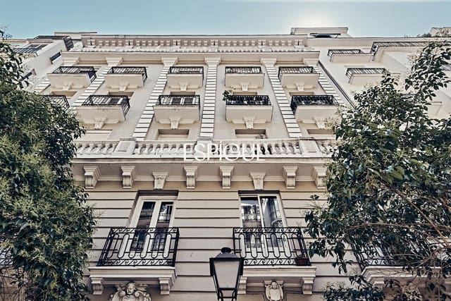 2 Zimmer Wohnung zu verkaufen in Castellana, Madrid Stadt - 929.000 € (Ref: 10016177)