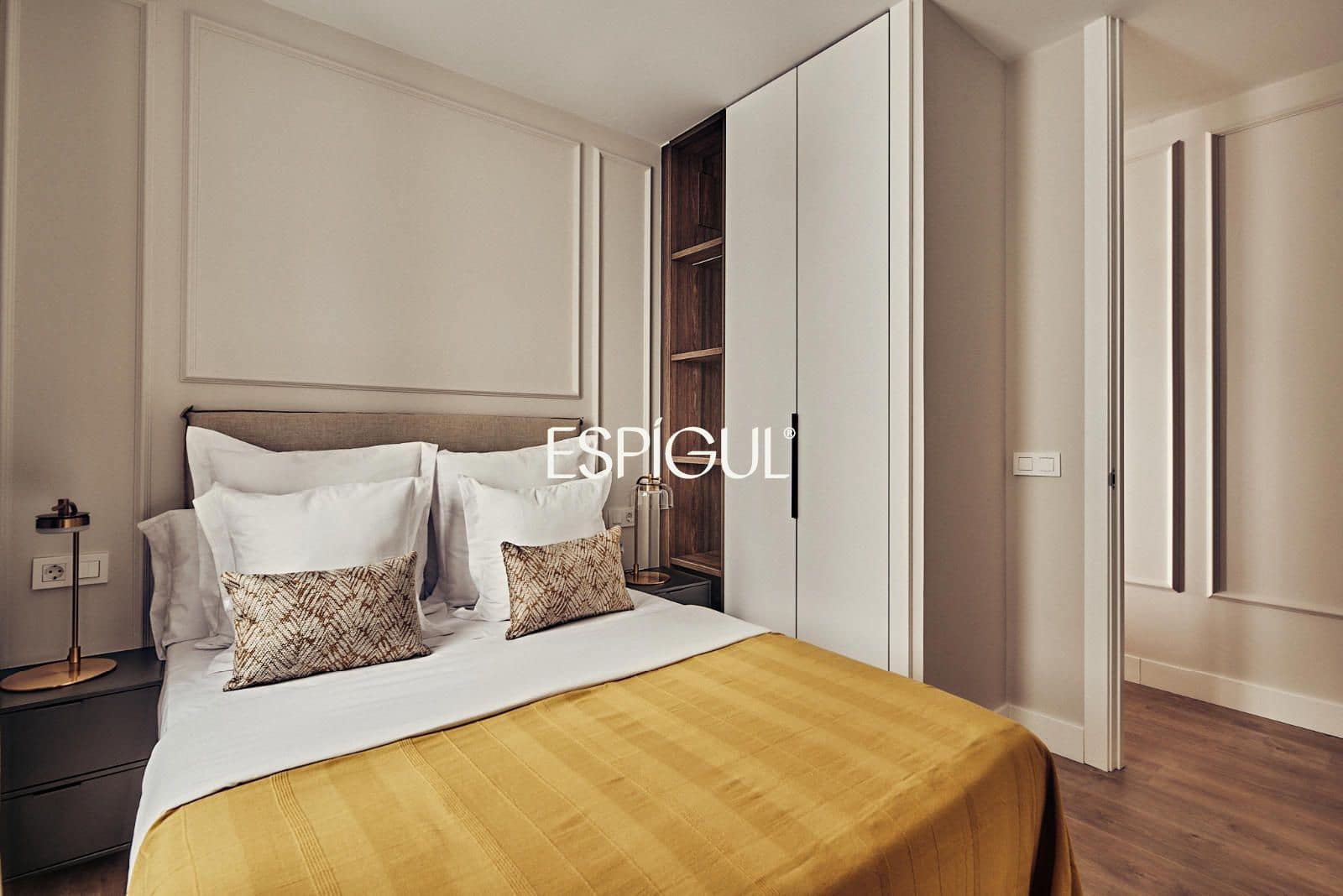 Piso de 4 habitaciones en Madrid ciudad en venta - 1.729.000 € (Ref: 10016178)