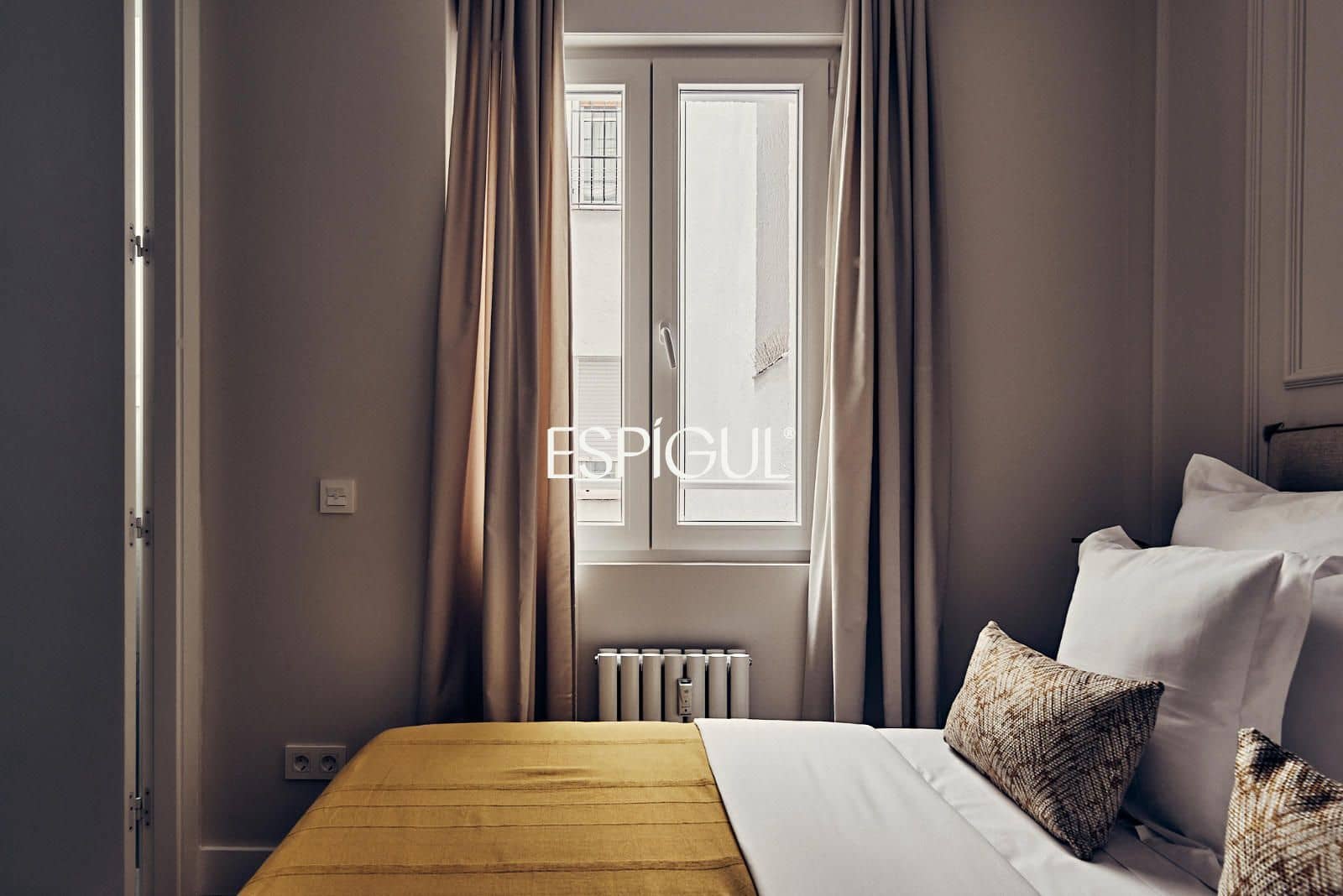 Piso de 4 habitaciones en Madrid ciudad en venta - 1.729.000 € (Ref: 10016178)