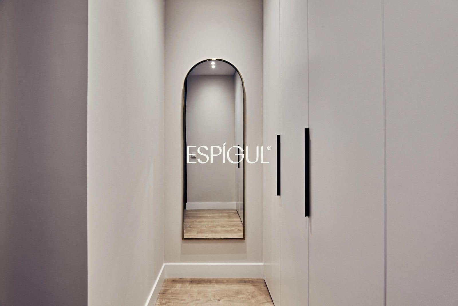 Piso de 4 habitaciones en Madrid ciudad en venta - 1.729.000 € (Ref: 10016178)