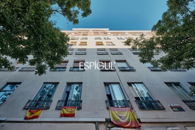 2 slaapkamer Flat te koop in Ibiza, Madrid stad - € 569.000 (Ref: 10016179)