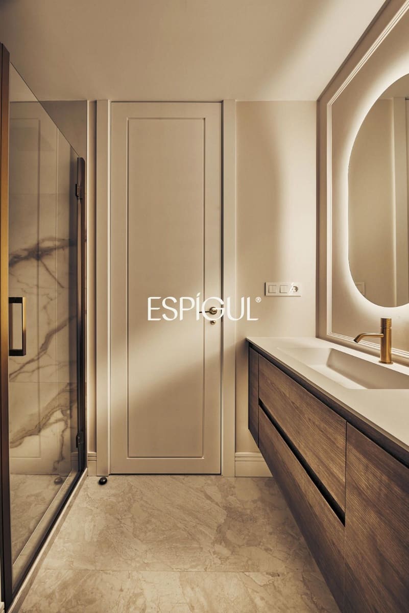 3 slaapkamer Flat te koop in Madrid stad - € 1.699.000 (Ref: 10016181)