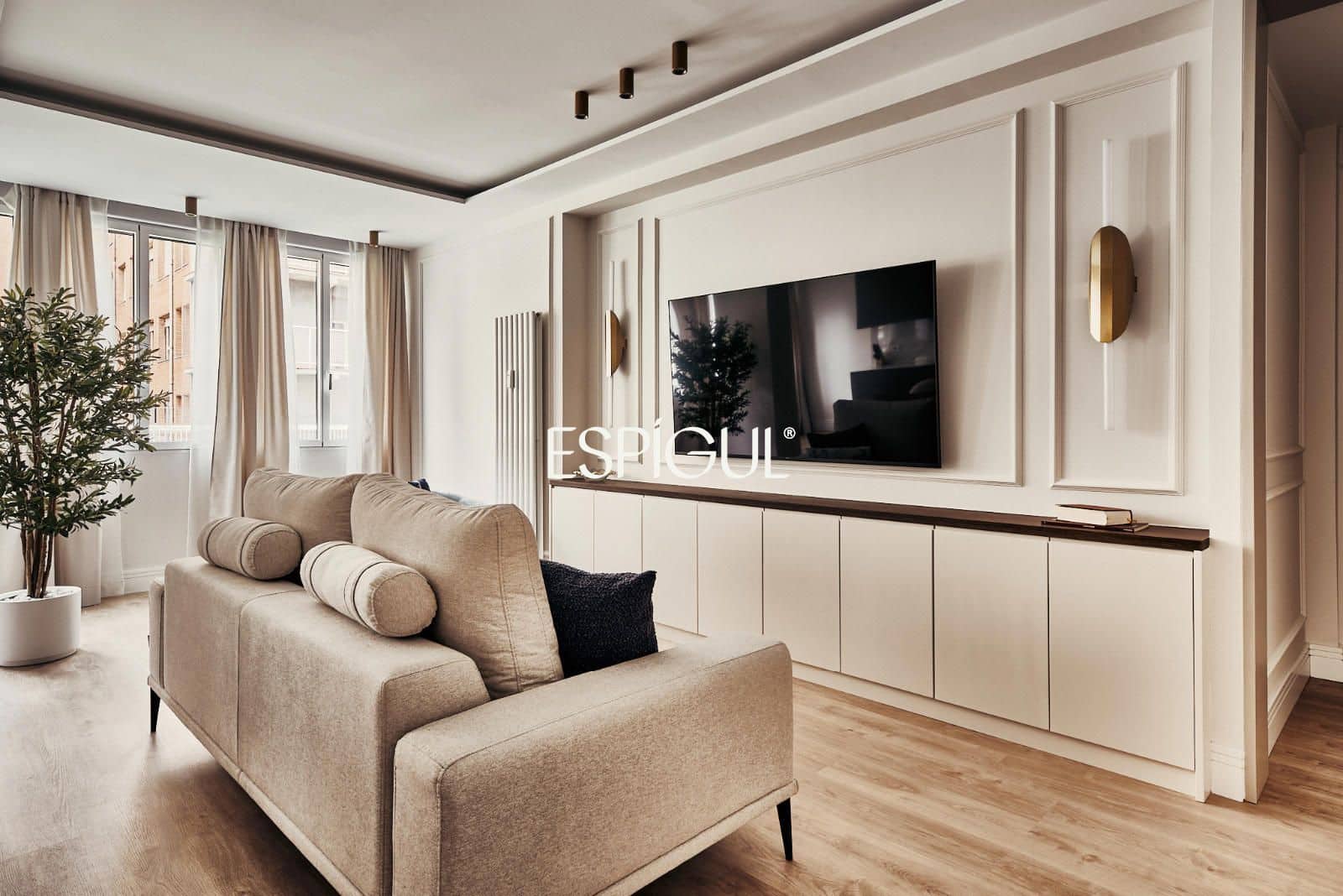 3 slaapkamer Flat te koop in Madrid stad - € 1.699.000 (Ref: 10016181)