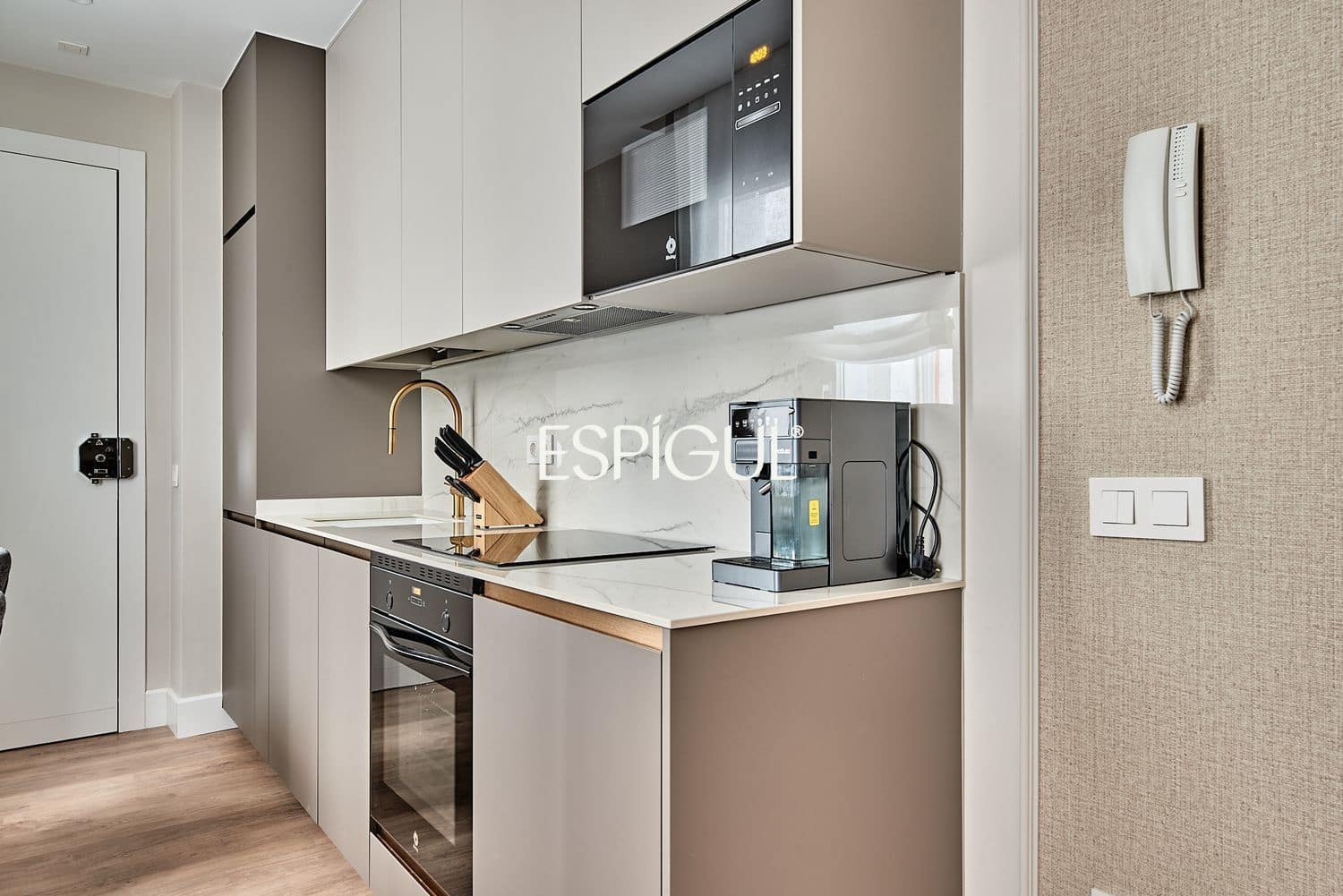 2 quarto Apartamento para venda em Madrid cidade - 599 000 € (Ref: 10016184)